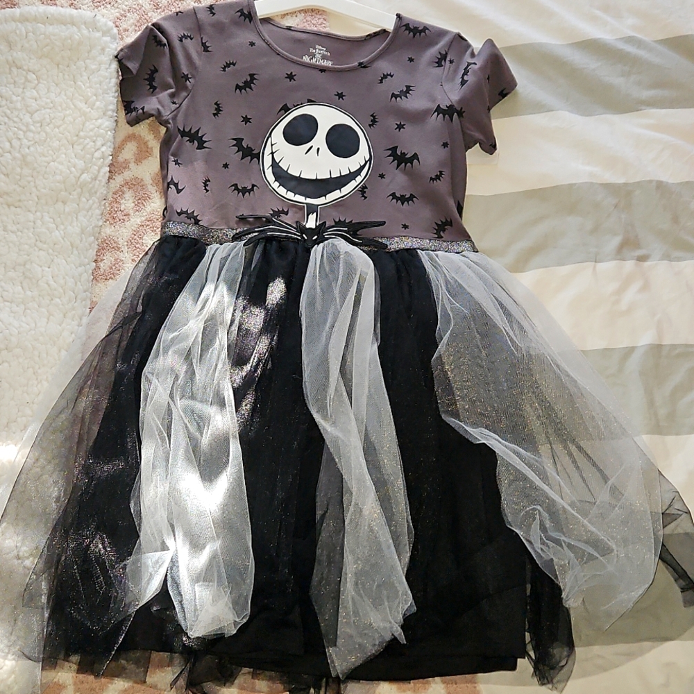 Nightmare Before Christmas festive dress.   Girls xl 14